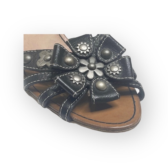 Vintage: new Moschino Cheap + Chic ☻ Intricate Hardware Floral Mule Sandal Heels - Picture 11 of 16